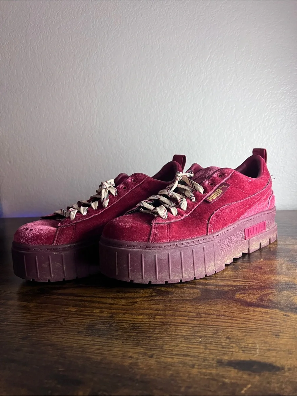 Puma Women's Velvet Platform Sneakers in Burgundy - Picture 3 of 9